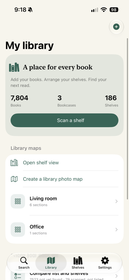 My library screen showing counts of books, bookcases and shelves